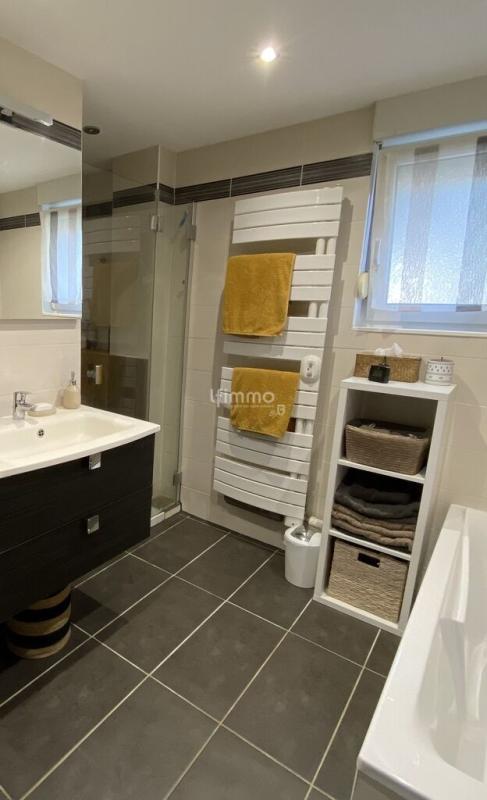 Appartement - 96 m² - 4 pièces