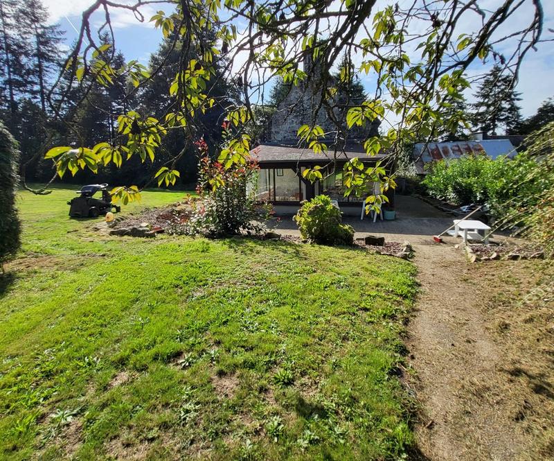 Maison en pierre - 138 m² - 6 pièces