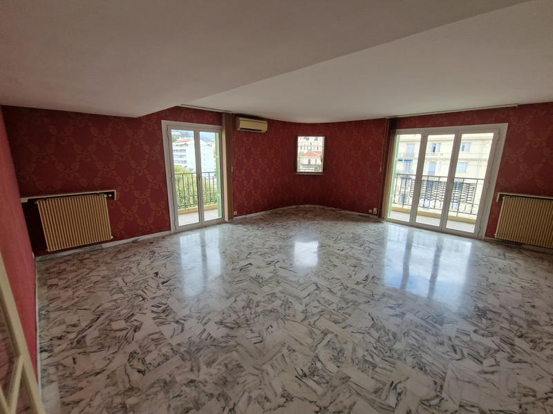 Appartement - 104 m² - 3 pièces