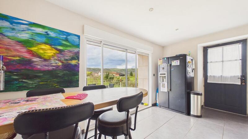 Maison - 160 m² - 7 pièces