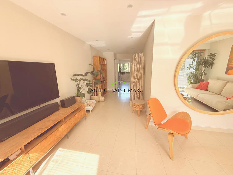 Appartement - 70 m² - 3 pièces