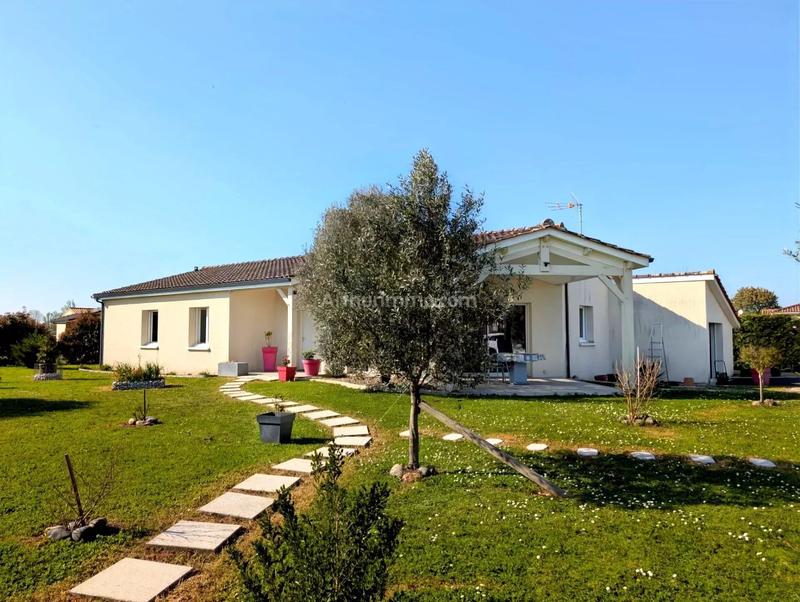 Maison - 163 m² - 6 pièces