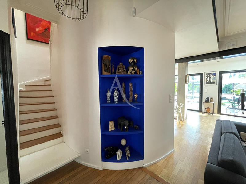 Maison - 140 m² - 6 pièces