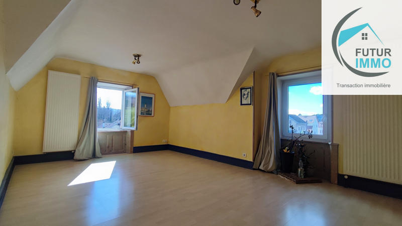 Appartement - 80 m² - 4 pièces