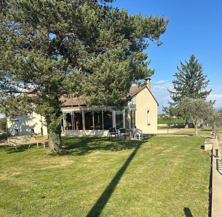 Maison - 165 m² - 6 pièces