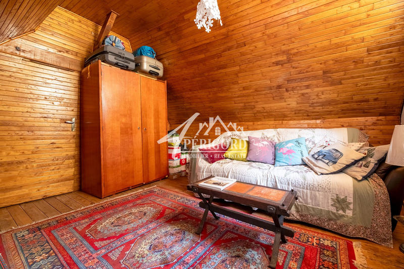 Maison - 96 m² - 5 pièces