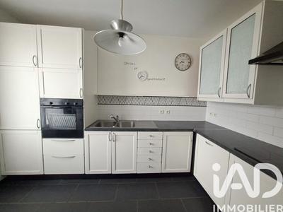 Maison - 87 m² - 4 pièces