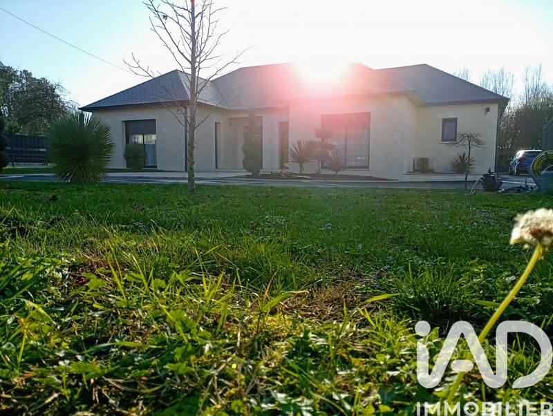 Maison - 121 m² - 4 pièces