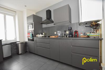 Maison - 102 m² - 4 pièces