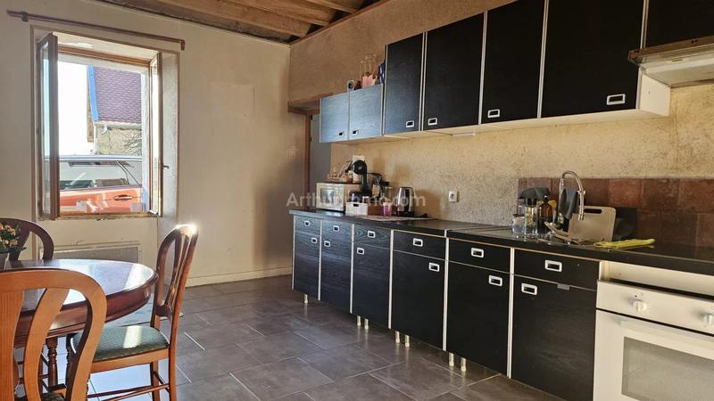 Maison - 144 m² - 5 pièces