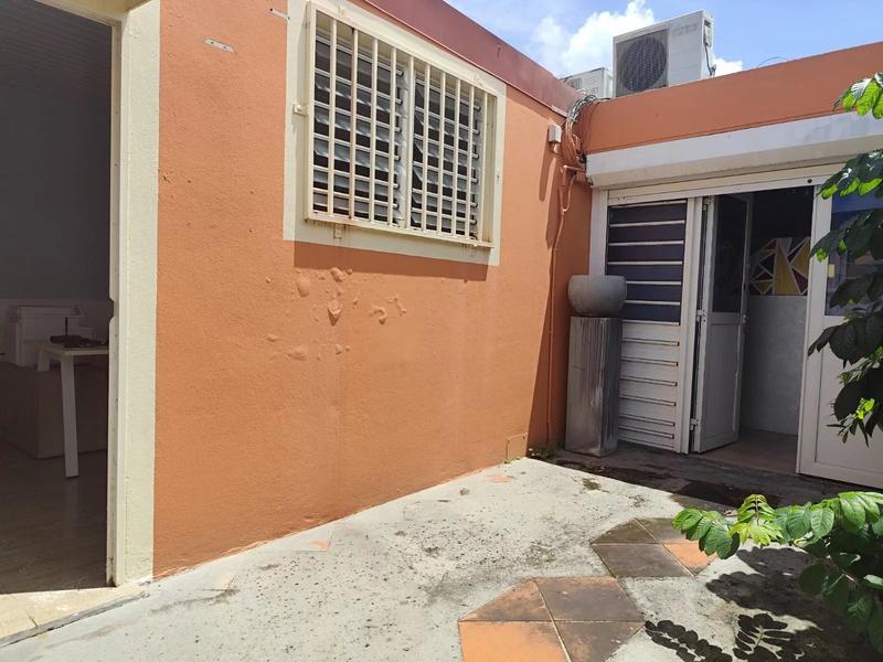 Magasins - 58 m² - 4 pièces