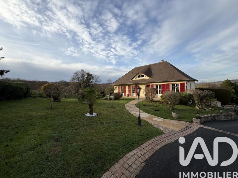 Maison - 174 m² - 7 pièces