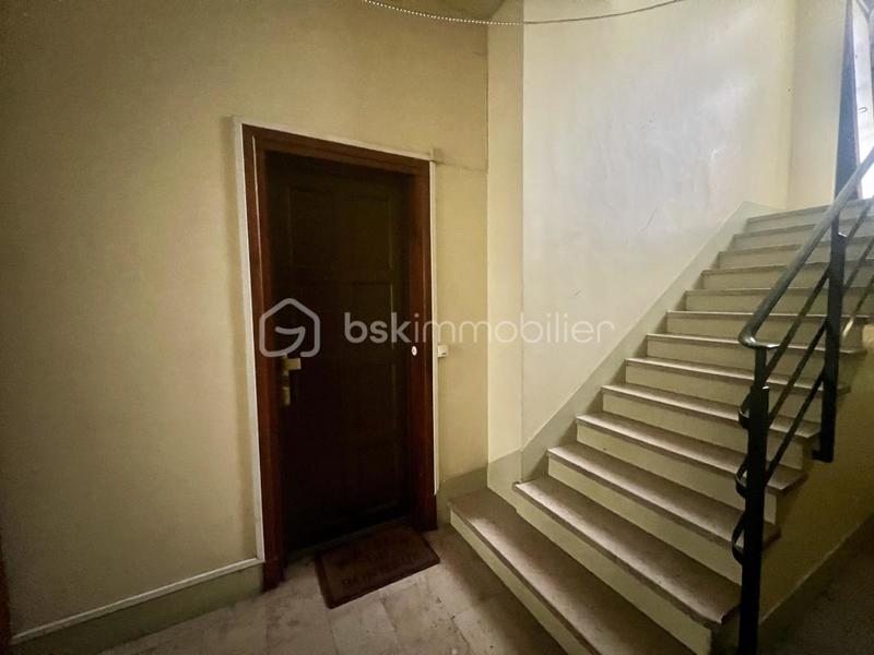 Loft - 81 m² - 4 pièces