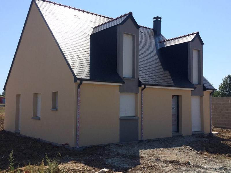 Maison - 95 m² - 4 pièces