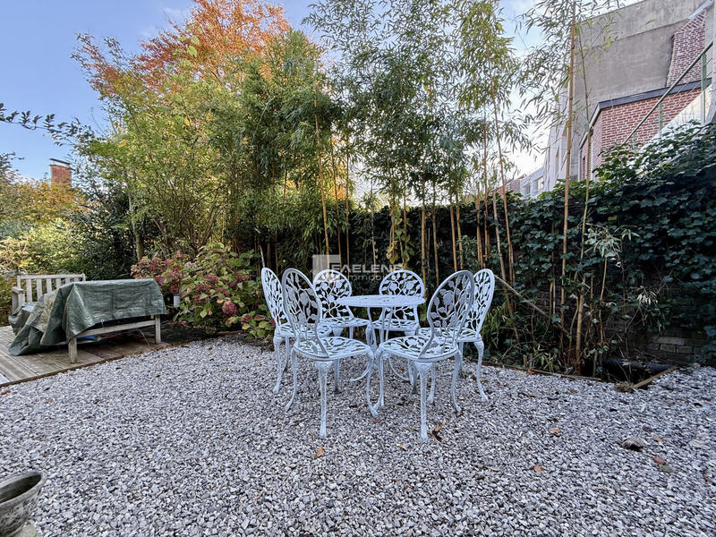 Maison - 190 m² - 6 pièces