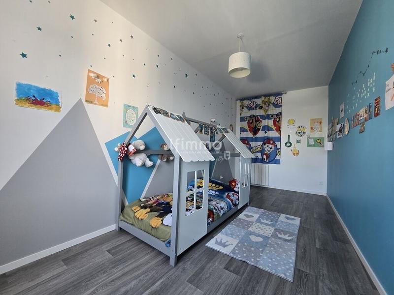 Maison - 180 m² - 6 pièces