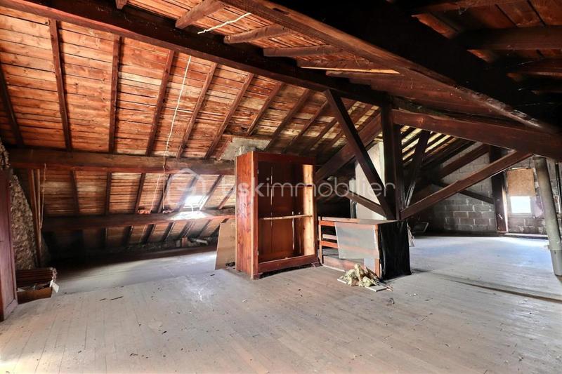 Maison de ville - 196 m² - 9 pièces