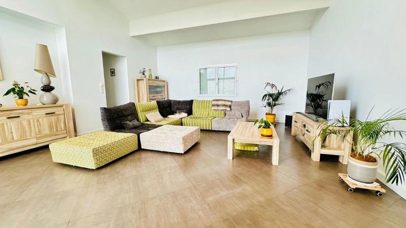 Maison - 158 m² - 6 pièces