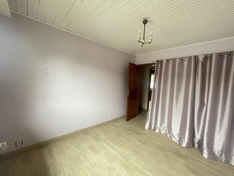 Maison - 111 m² - 5 pièces