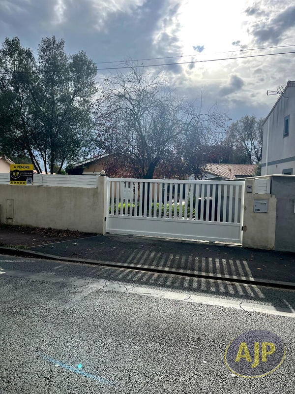 Maison - 82 m² - 4 pièces