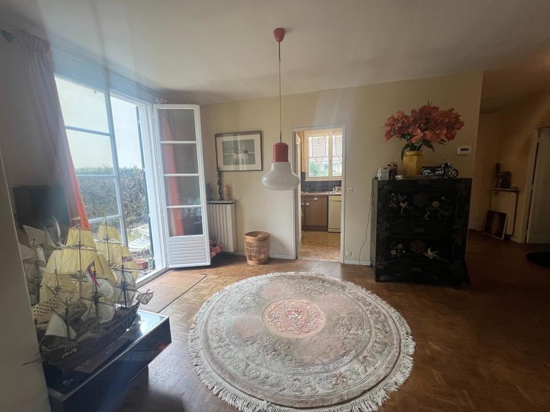 Maison - 96 m² - 5 pièces