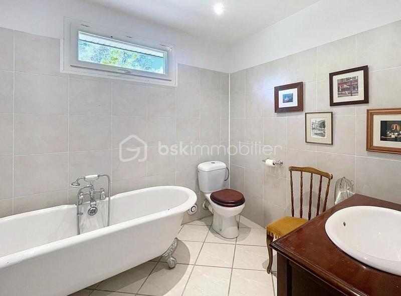 Maison - 150 m² - 6 pièces