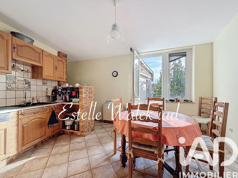 Maison de ville - 160 m² - 7 pièces