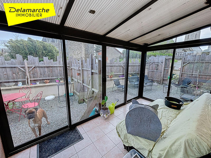 Maison - 102 m² - 5 pièces