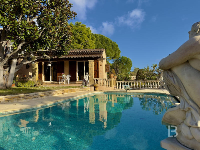 Maison - 135 m² - 4 pièces