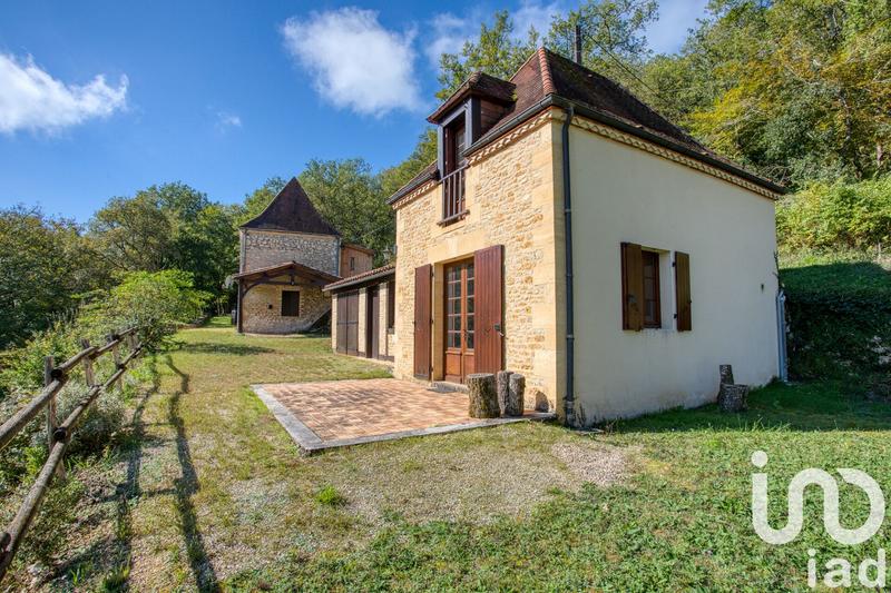 Maison - 180 m² - 7 pièces