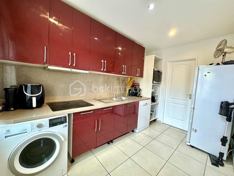 Maison traditionnelle - 90 m² - 5 pièces