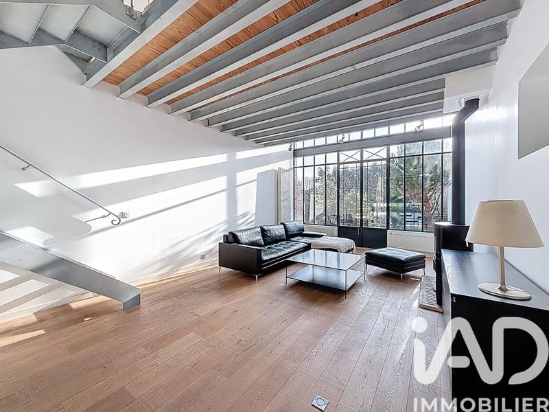 Maison - 196 m² - 7 pièces