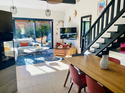 Maison ancienne - 195 m² - 8 pièces