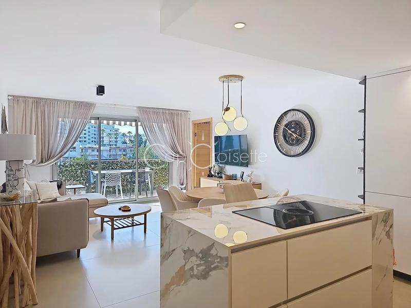 Appartement - 88 m² - 4 pièces