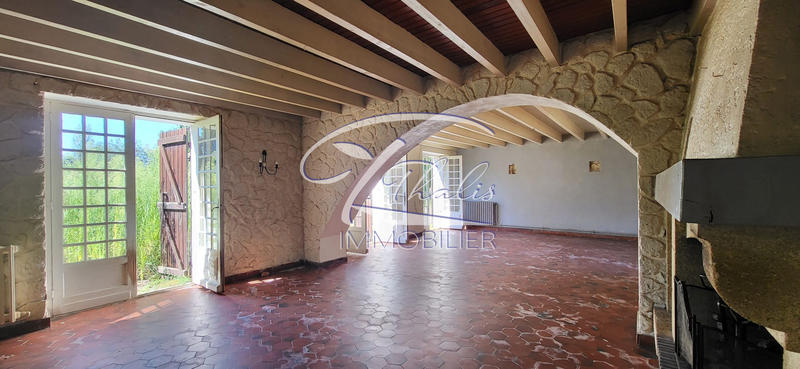 Maison ancienne - 205 m² - 6 pièces