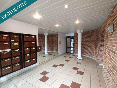 Appartement - 93 m² - 4 pièces