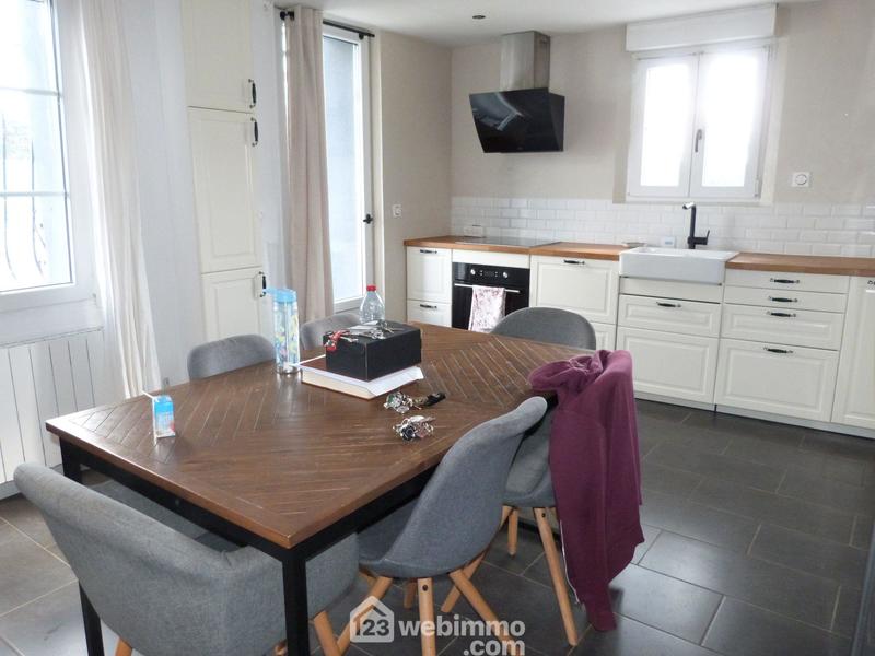 Maison - 83 m² - 4 pièces