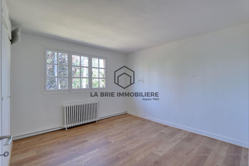 Maison - 193 m² - 7 pièces