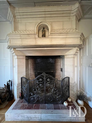 Maison - 710 m² - 15 pièces