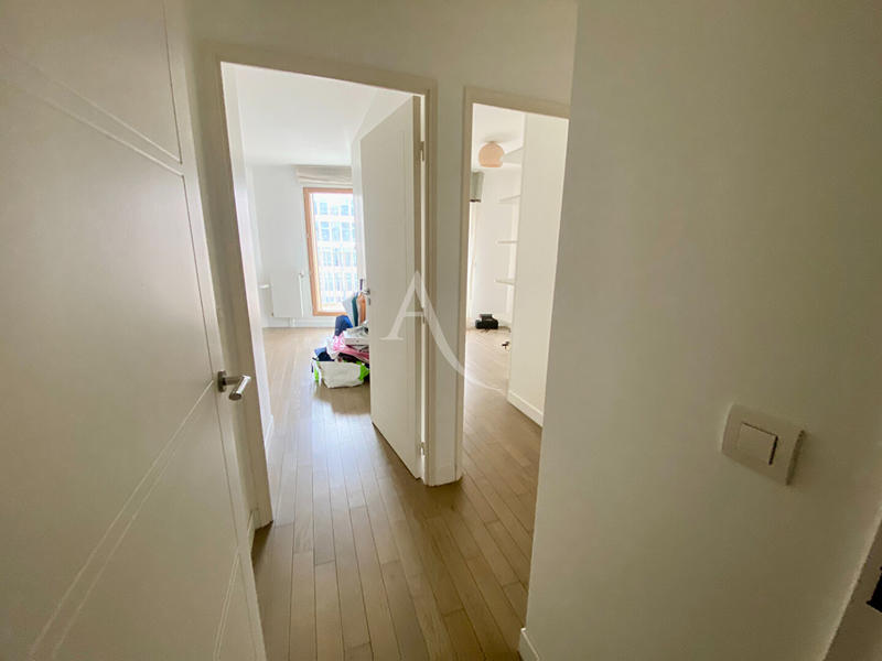 Appartement - 90 m² - 4 pièces