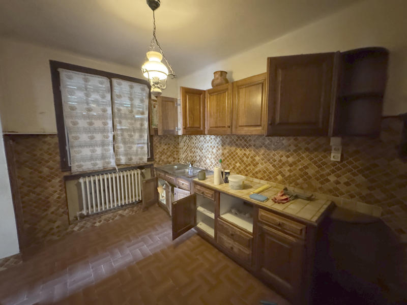 Maison de village - 338 m² - 15 pièces