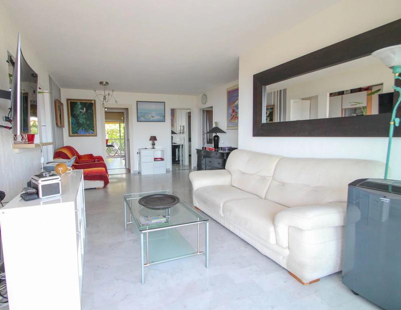 Appartement - 84 m² - 4 pièces