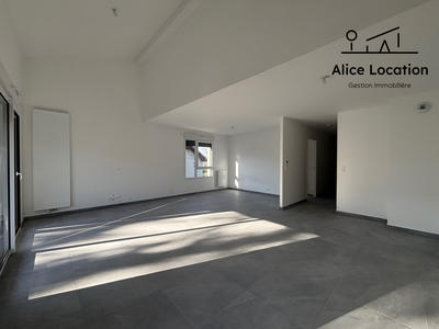 Appartement - 83 m² - 3 pièces