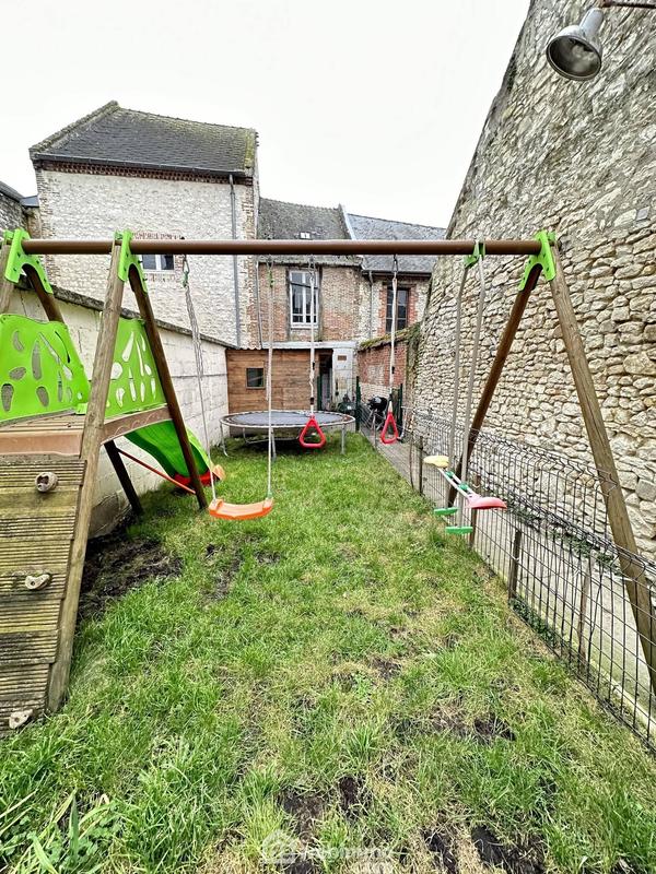 Maison - 144 m² - 5 pièces