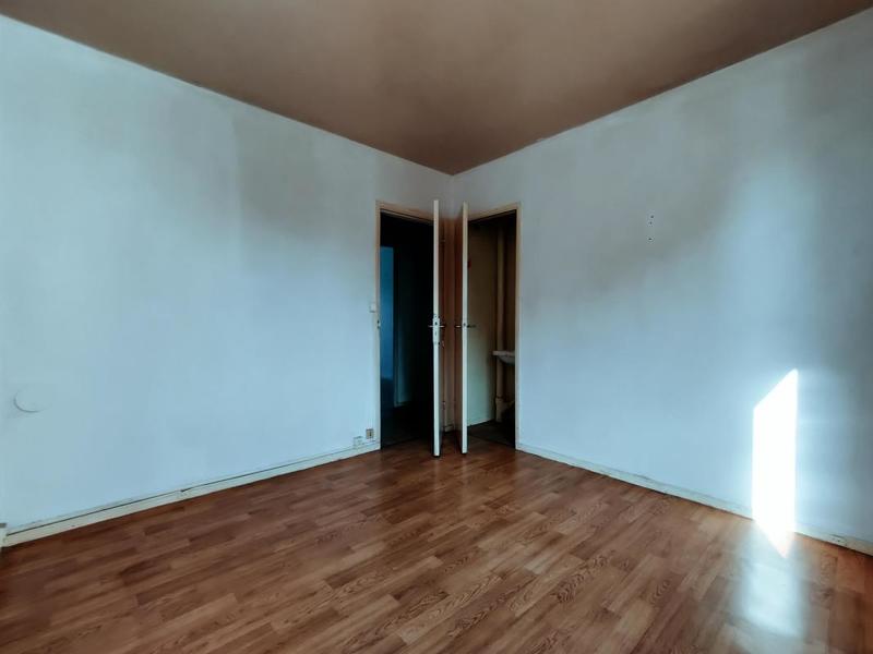 Appartement - 83 m² - 5 pièces