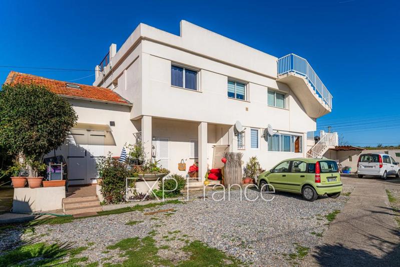 Appartement - 95 m² - 4 pièces