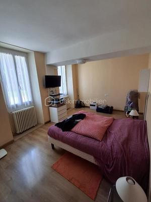 Maison de village - 126 m² - 3 pièces