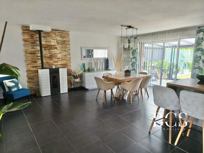 Maison - 136 m² - 7 pièces