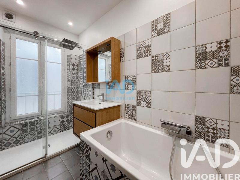 Maison - 200 m² - 10 pièces