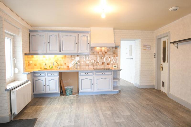 Maison - 92 m² - 6 pièces